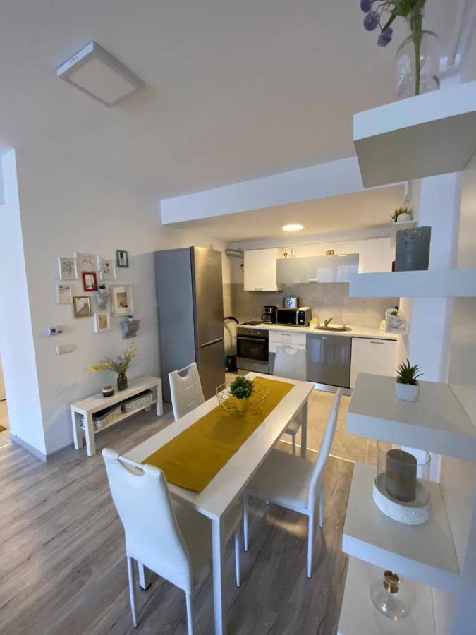 Harmony Apartment Sinaia Luaran gambar